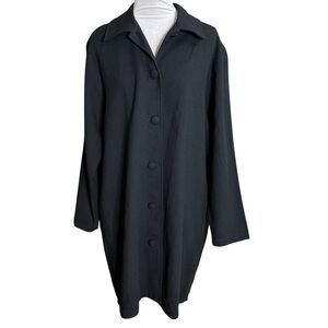 Eileen Fisher Women’s Lightweight Black Wool Coat Jacket. Size Medium